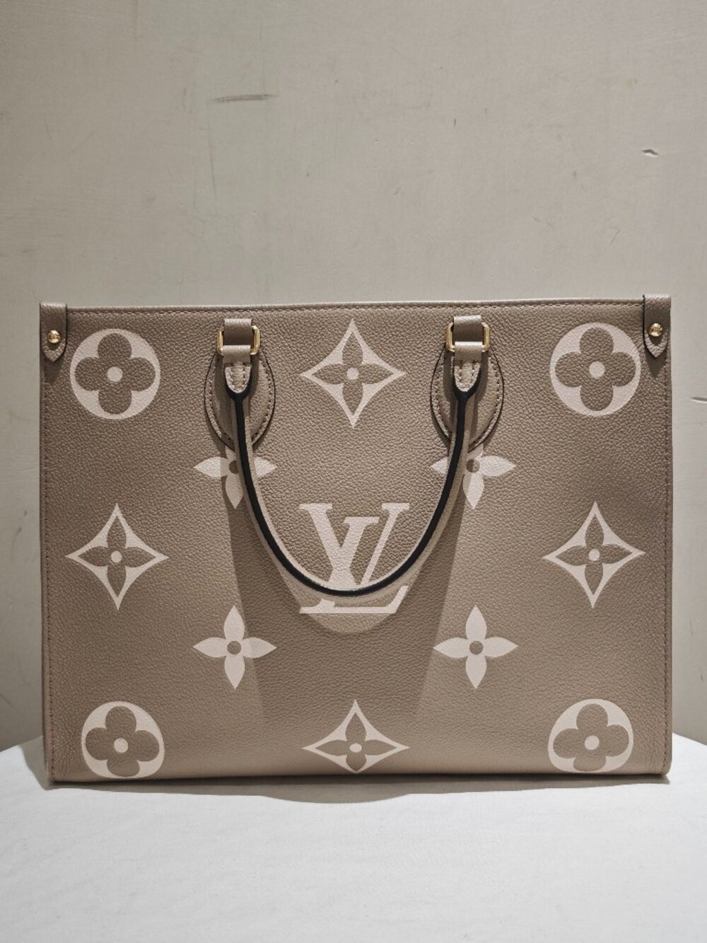 Louis Vuitton Elephant Grey Monogram Empreinte Onthego Medium Tote Bag